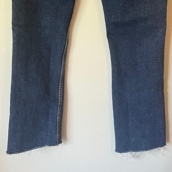 Zara Dark Wash Cropped Bootcut Jean Size 2 - Picture 10 of 11